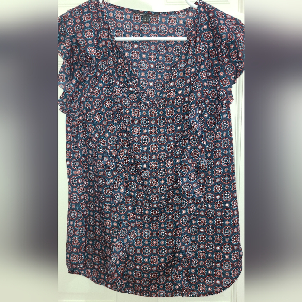 Banana Republic Navy and Red Geometric Ruffle Sleeve Blouse